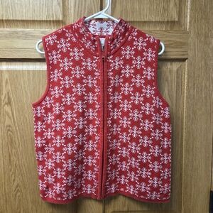 Christopher & Banks XL reversible red/white snowflake holiday zip sweater vest